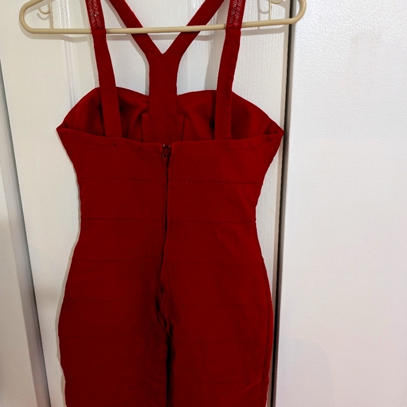 Dress - Picture 3 of 3